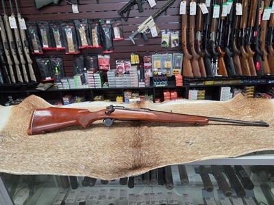 WINCHESTER MODEL 70 FEATHERWEIGHT .264 WIN. MAGNUM PRE 64 - Image 8 of 14
