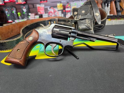 SMITH & WESSON 10-5 .38 S&W SPECIAL - Image 6 of 9