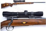 Weatherby Mark V Deluxe Early South Gate Bolt Action Rifle .300 Wby Magnum Exc Cond W/Leupold - 1 of 12