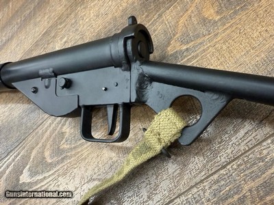 Sten MKII Full Auto Dealer Sample 9mm + 7 Magazines - Serial number is:000778 - Image 12 of 16