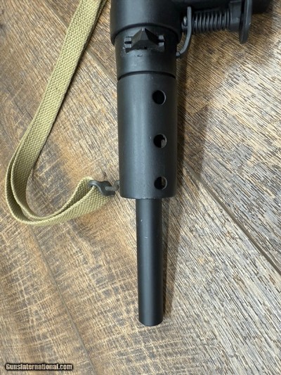 Sten MKII Full Auto Dealer Sample 9mm + 7 Magazines - Serial number is:000778 - Image 11 of 16