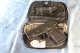 Springfield XD Sub-Compact 9x19mm - 1 of 10