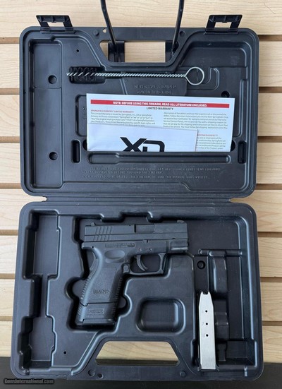 Springfield Armory XD Sub Compact 9mm