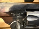 Harrington & Richardson .22 Sportsman model 999 and .22LR New Defender - 4 of 8