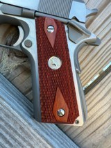 Colt 1911 MK IV Series 70 Govt. .45 - 5 of 12