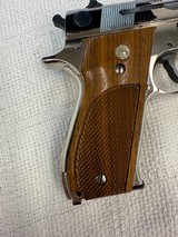 Smith & Wesson Model 39-2 9mm
Smith & Wesson Model 59 9mm - 10 of 17