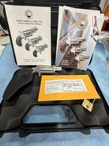 NorthAmerican Arms NAA-22MS-HG .22 Magnum - 5 of 6