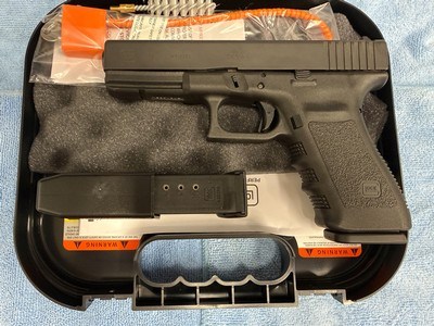 Glock G21 .45 ACP - Image 1 of 7