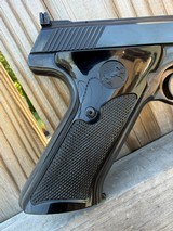 Colt Woodsman .22LR - 5 of 15