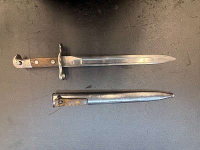 Variety of Military Bayonets - Image 14 of 17