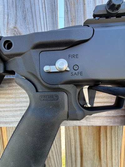 Mossberg 590RM Mag-Fed 12 Gauge - Image 4 of 10