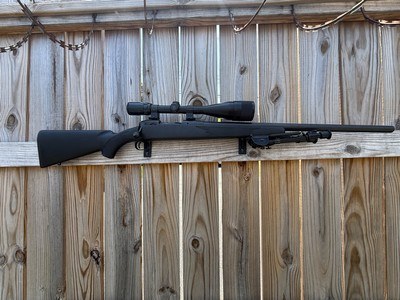 SAVAGE MODEL 10 HEAVY BARREL .308 WINCHESTER - Image 1 of 8