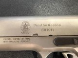 Smith & Wesson SW1911 Stainless .45 ACP - Image 9 of 13