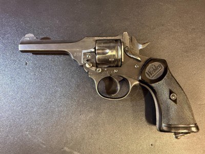 Webley Mk IV 