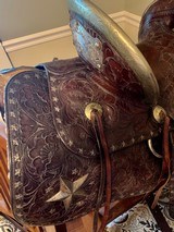 TEXAS RANGER HIGH BACK SADDLE OUTLINED STARS BOHLIN BUCKLE STRAP. - 10 of 10