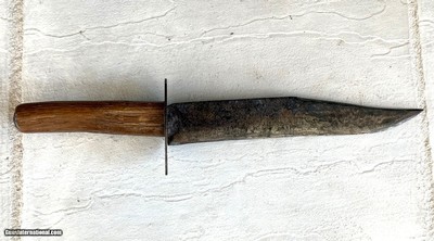 Large Antique Civil War Bowie Knife. Confederate.