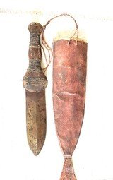 EXCEPTIONAL MID-1800’s BLACKFOOT DAG-KNIFE & BEADED SHEATH. - 4 of 7