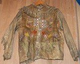 1800's BLACKFOOT INDIAN BEADED ELK HIDE OUTFIT. - Image 5 of 6