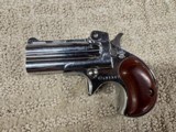 Davis industries .22 mag Derringer - 1 of 3