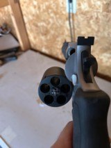 Taurus Raging Hunter 500 Magnum - 2 of 4