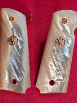 Colt Custom Shop MOP full size grips - Image 2 of 5
