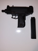 WALTHER IWI UZI PISTOL 22LR - 2 of 14