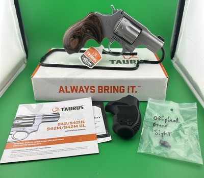 NIB-UNFIRED-TAURUS 942M- 2 INCH, STAINLESS, .22WMR(MAGNUM), UPGRADED XS TRITIUM GREEN NIGHT SIGHTS & WOOD GRIPS. W/ BOX AND PAPERWORK