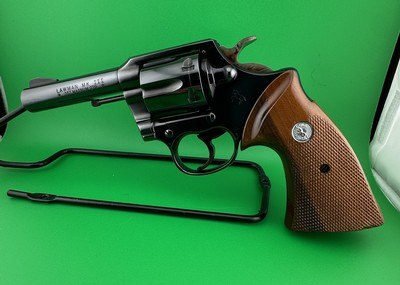 COLLECTORS GRADE: 1973 COLT LAWMAN MKIII, 4 INCH, W/ FACTORY BOX, .357 MAGNUM.- MINT CONDITION - Image 3 of 14