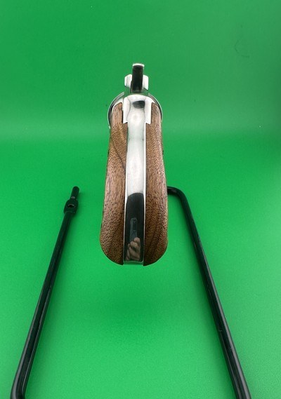 COLLECTOR QUALITY- SMITH & WESSON MODEL 10-5, NICKEL, 2 INCH SNUB, W/ FACTORY BOX, SERIALIZED WALNUT GRIP & PAPERWORK - Image 10 of 14