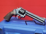 Smith & Wesson 586-8 New make - 5 of 10