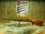 SAKO VIXEN SPORTER LIGHT WEIGHT IN THE BOMB STORMING 17. REMINGTON CENTERFIRE - 5 of 8