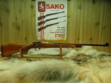 SAKO DELUXE GRADE FORESTER L579 CAL: 22/250 BARREL MARKED 