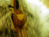 SAKO DELUXE GRADE LIGHTWEIGHT FINNBEAR CAL: 25/06 NICE FIGURE WOOD, 99%+++ - 12 of 13