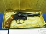 SMITH & WESSON MODEL 34 KIT GUN CAL: 22LR MINT WITH ORGINAL FACTORY BOX! - 3 of 7