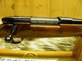 WEATHERBY MARK V RIFLE CAL: 240 WBY. MAG. BEAUTIFUL WOOD " NEW IN FACTORY BOX" - 3 of 13