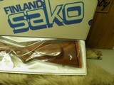 SAKO SAFARI GRADE RIFLE CAL: 375 H/H 100% NEW AND UNFIRED IN FACTORY BOX! - 3 of 18