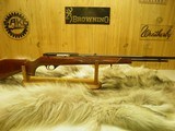 WEATHERBY MARK XXII RIMFIRE DELUXE RIFLE IN THE RARE TUBE FEED 100% NEW AND UNFIRED IN FACTORY BOX + NIB WEATHERBY MARK XXII 4X50 SCOPE - 5 of 14