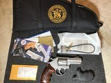 Smith & Wesson Performance Center 3 inch 357 magnum Model 66 F Comp - 1 of 7