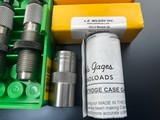 LIKE NEW REDDING 6.8 WESTERN DELUXE 3 DIE SET WITH WILSON CASE GUAGE - Image 3 of 3