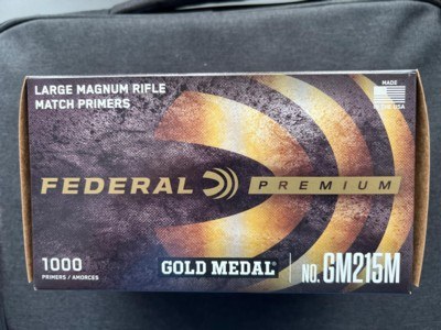 NEW IN THE BOX 1000 FEDERAL GOLD MEDAL LARGE MAGNUM RIFLE MATCH PRIMERS GM215M - Image 1 of 2