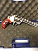 Smith & Wesson Model 657 Classic Hunter II , Lew Horton Special Edition - 4 of 11