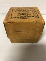 Vintage Box of 25 Winchester .220 Swift Superspeed Empty Primed Shells Unopened - 4 of 6