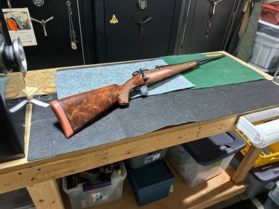 Stunning Super Grade Model 70 in .308. New Haven made - Image 1 of 14