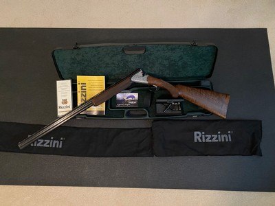 Rizzini Round Body EM 28 Ga. 29 in. barrels, 3” chamber, multi choke, Beautiful wood, like NEW