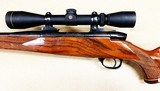 Weatherby Mark V Deluxe .300 Wby Mag, Leupold Scope, Hard Case, Extras - 7 of 11