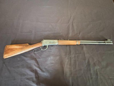 WINCHESTER MODEL 94 LEVER ACTION RIFLE IN 30 30 CALIBER, MFG.DATE 1951 SN 1843830