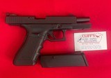 Glock 22 Mepro TRU Dot sights - 2 of 3