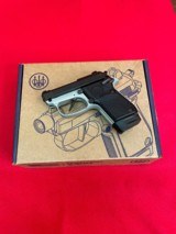 Bereta 30X Tomcat .32 acp
