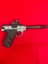 Smith & Wesson Victory Target Performance Center - 3 of 4