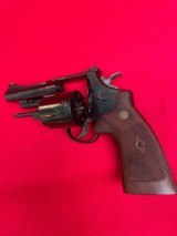 Smith & Wesson 29-10 .44 Mag 4
